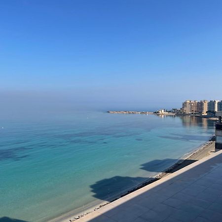 Apartamento En Primera Linea Con Vistas A La Playa Ensenada Del Esparto Del Residencial Vina Del Mar Appartement La Manga del Mar Menor Buitenkant foto