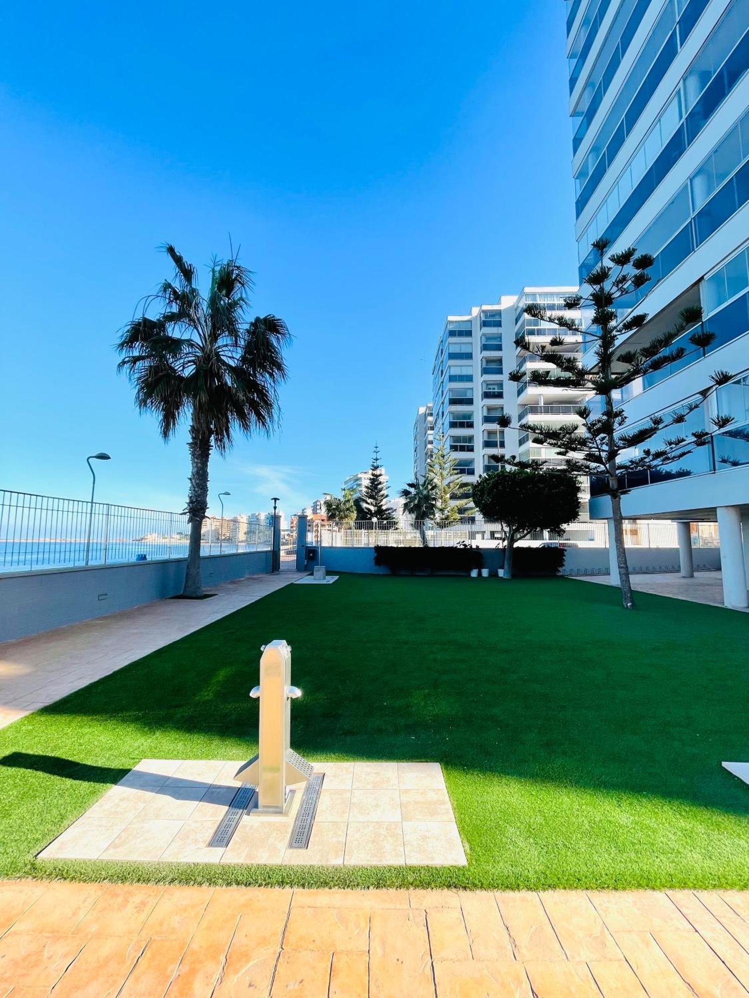 Apartamento En Primera Linea Con Vistas A La Playa Ensenada Del Esparto Del Residencial Vina Del Mar Appartement La Manga del Mar Menor Buitenkant foto